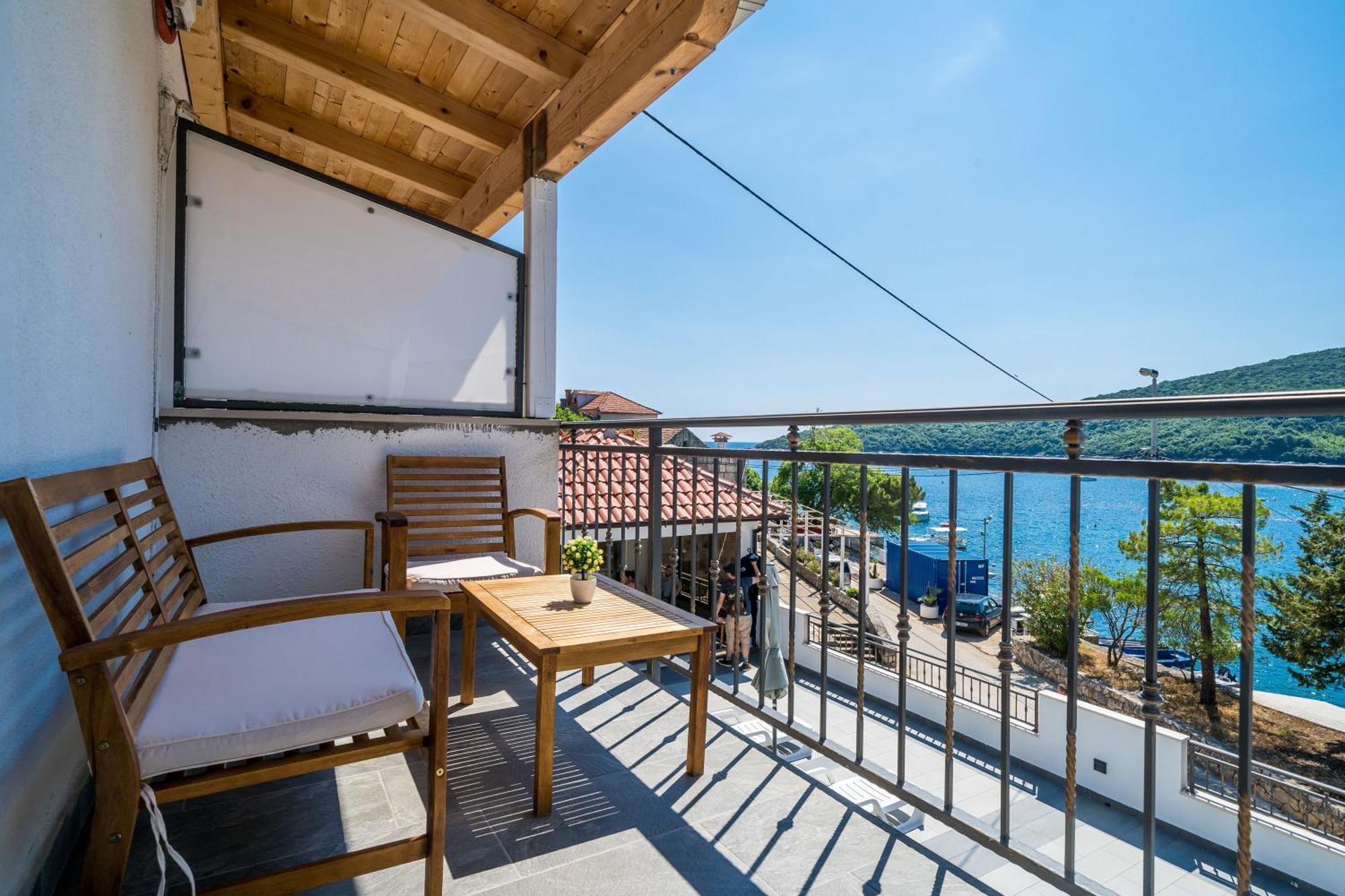 Mata Family Apartments Молунат Экстерьер фото