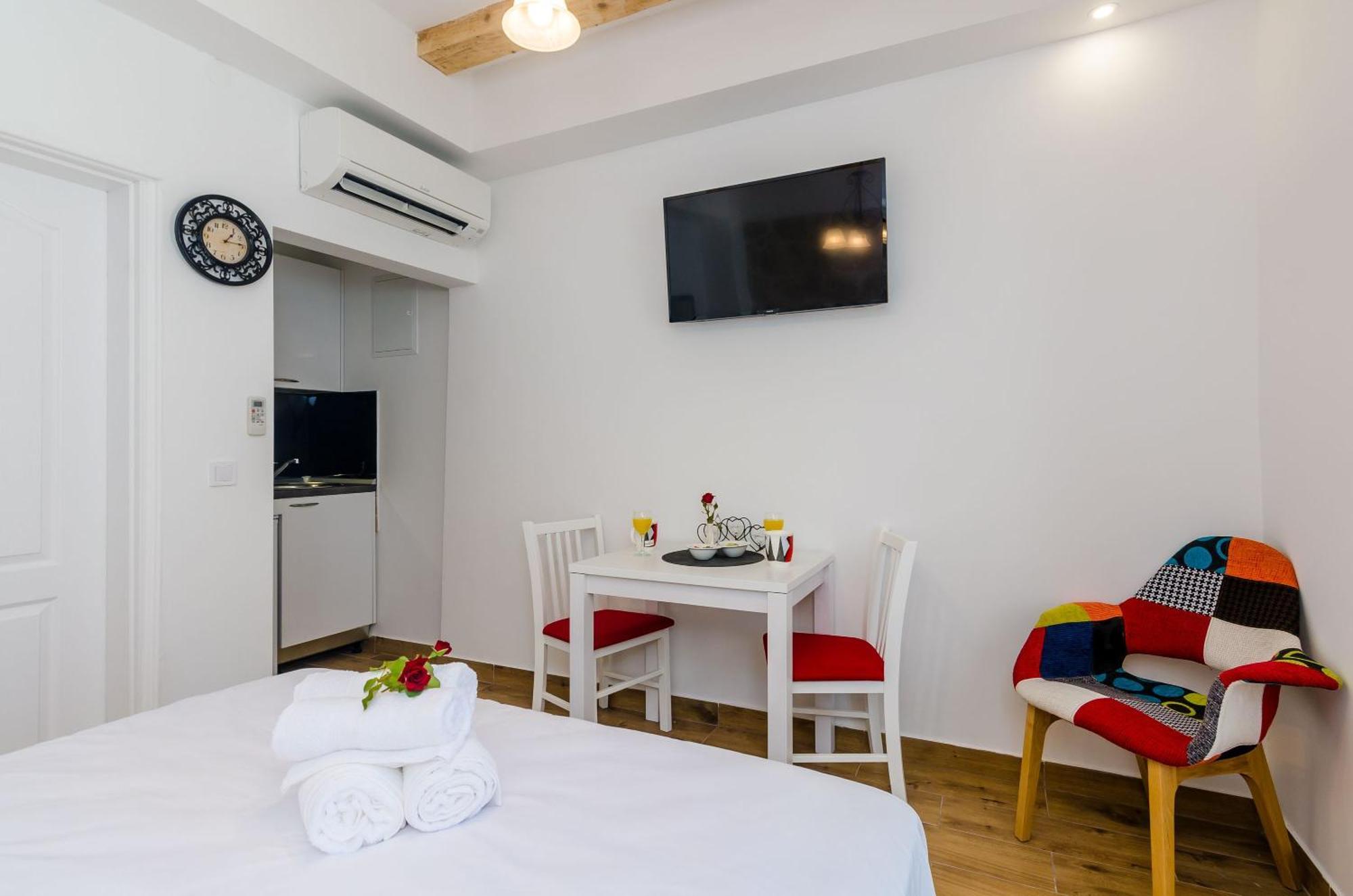Mata Family Apartments Молунат Номер фото